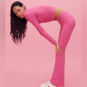 Aritzia Berry Pink Butter Long Sleeve Quarter-Zip and Flare Legging